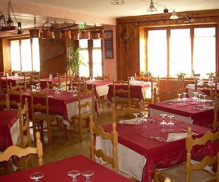 Hotel Ristorante Paramont 2*